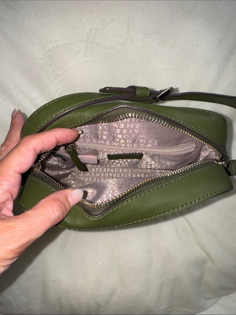 kate spade Olive Green Saffiano Crossbody Messenger - Picture 2 of 4